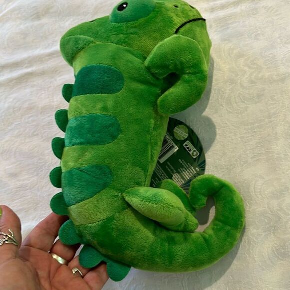 Endangered Species Plush Green Iguana 13" Don't Disappear Stuffed Animal Toy - Picture 2 of 8